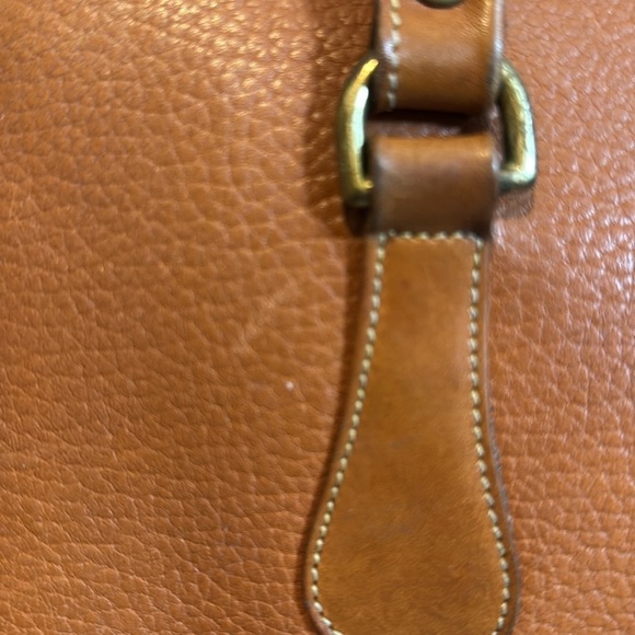 Vintage Dooney & Bourke AWL Shoulder Satchel Zipper British Tan Crossbody R21 - Picture 5 of 15